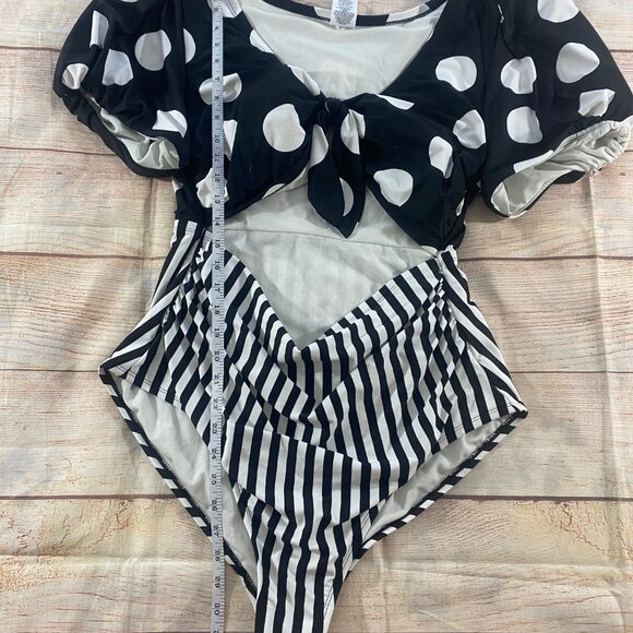 Tabitha Brown For Target Women's One Piece Swimsuit - 18W - Picture 3 of 11